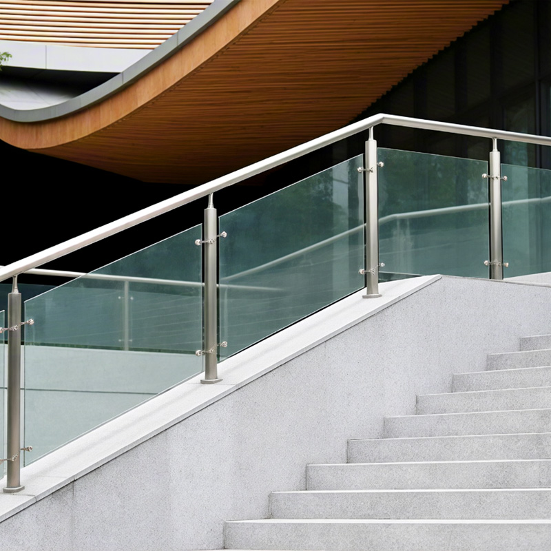 Perlengkapan Pegangan Stainless Steel: Kombinasi Kaca-Stainless untuk Sistem Pegangan yang Tahan Lama dan Elegan